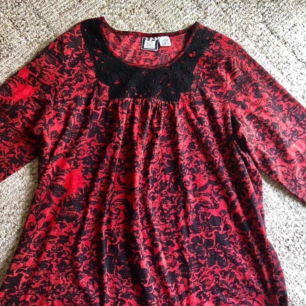 Nice top by Take Two in size 1x